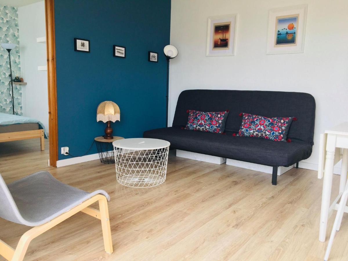 Bleu Sale - F2 Courseulles Avec Balcon Appartement Buitenkant foto