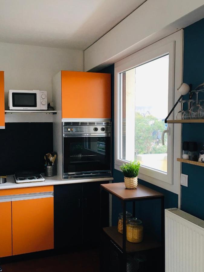 Bleu Sale - F2 Courseulles Avec Balcon Appartement Buitenkant foto