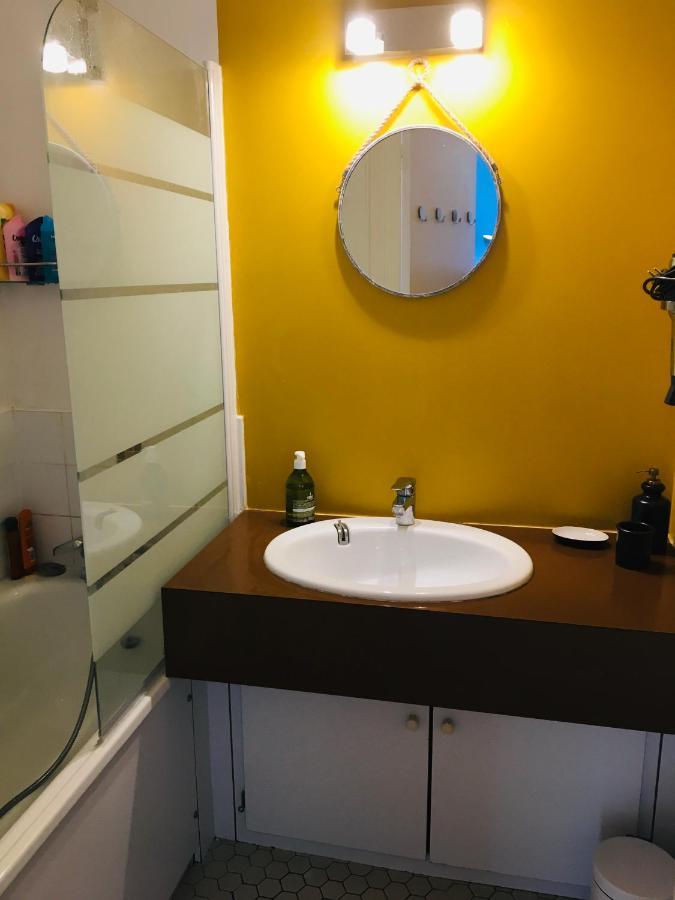 Bleu Sale - F2 Courseulles Avec Balcon Appartement Buitenkant foto